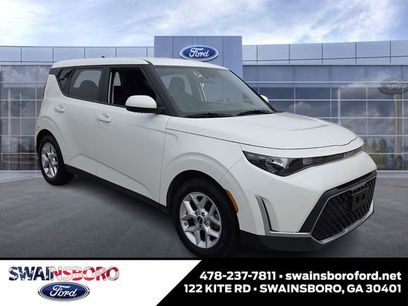 Used 2023 Kia Soul LX w/ Option Group 015
