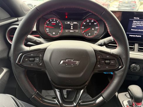 Certified 2024 Chevrolet Trax RS image 15