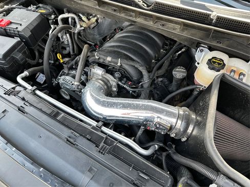 Used 2025 GMC Yukon XL AT4 Ultimate image 24