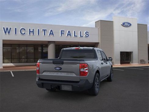 New 2026 Ford Maverick XLT image 8