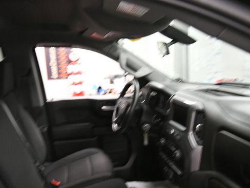 Used 2021 Chevrolet Silverado 1500 Custom Trail Boss AWD/4WD image 27