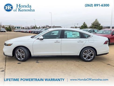 New 2025 Honda Accord EX-L image 2