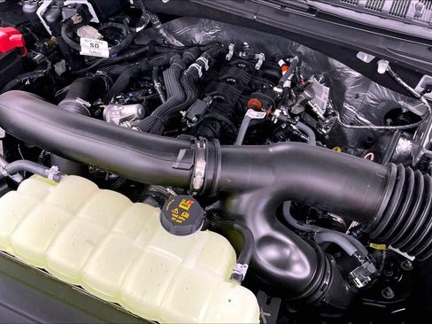 New 2025 Ford Expedition Max Active image 17