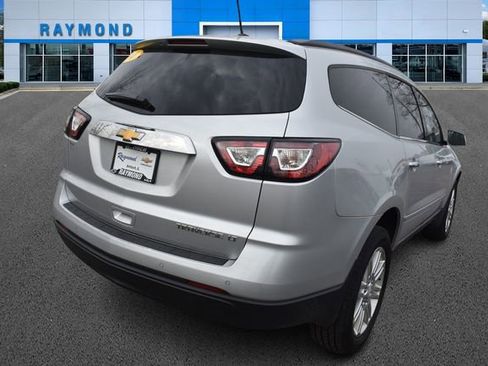 Used 2014 Chevrolet Traverse LT w/ All-Star Edition image 3
