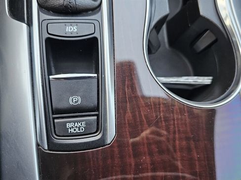 Used 2015 Acura TLX w/ Technology Package image 24