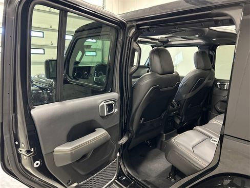 New 2025 Jeep Wrangler Sahara image 33