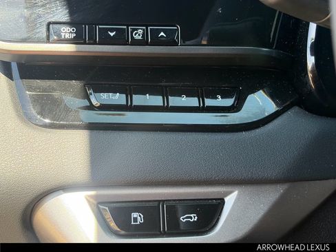 Used 2025 Lexus RX 350 Premium Plus w/ Convenience Package AWD/4WD image 20