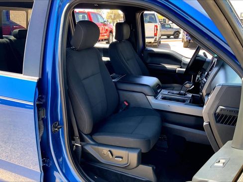 Used 2017 Ford F150 XLT w/ Equipment Group 302A Luxury AWD/4WD image 9