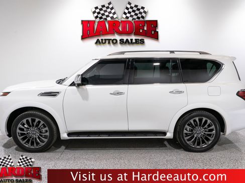 Used 2023 Nissan Armada Platinum w/ Captain's Chairs Package image 1