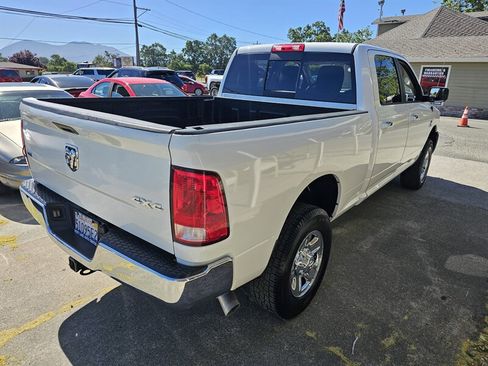 Used 2017 RAM 2500 SLT image 4