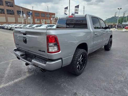 Used 2022 RAM 1500 Big Horn AWD/4WD image 7