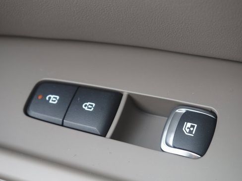 New 2026 Kia Carnival SX image 36