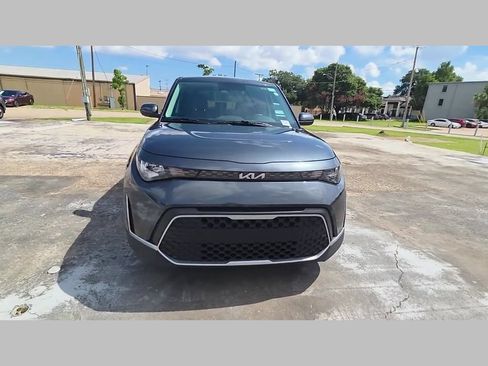 Used 2025 Kia Soul LX w/ LX Technology Package FWD image 49