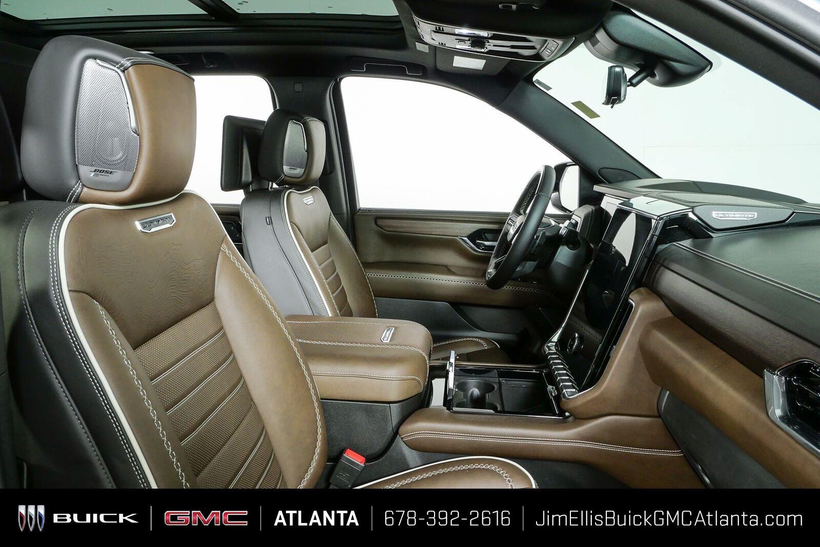 Used 2025 GMC Yukon XL Denali Ultimate w/ LPO, Floor Liner Package AWD/4WD image 26
