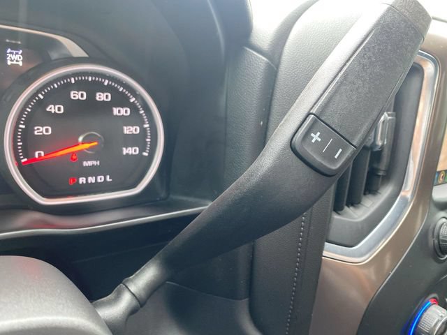 Used 2020 Chevrolet Silverado 1500 High Country w/ Technology Package AWD/4WD image 16