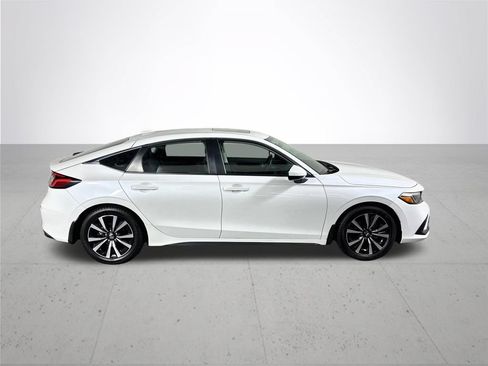 Used 2023 Honda Civic EX-L image 5
