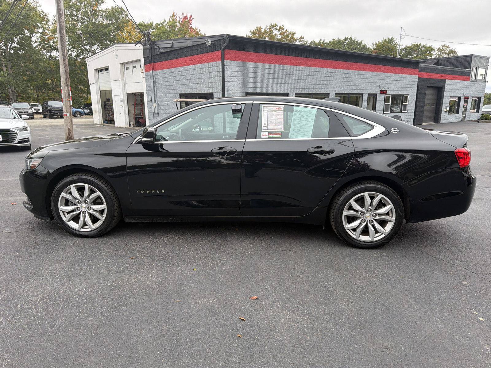 Used 2019 Chevrolet Impala LT FWD image 2