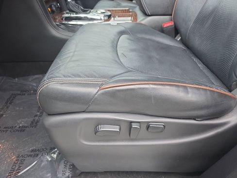 Used 2019 Nissan Armada Platinum w/ Captain's Chairs Package RWD image 28