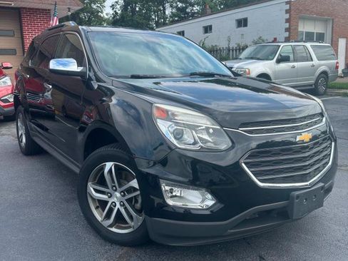 Used 2017 Chevrolet Equinox Premier w/ Enhanced Convenience Package AWD/4WD image 8