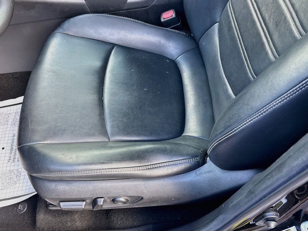 Used 2021 Toyota RAV4 XLE Premium FWD image 21