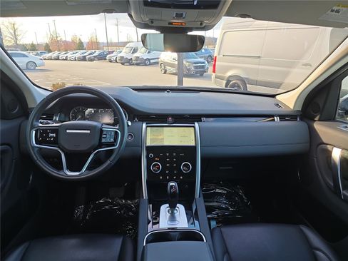 Used 2023 Land Rover Discovery Sport S image 20