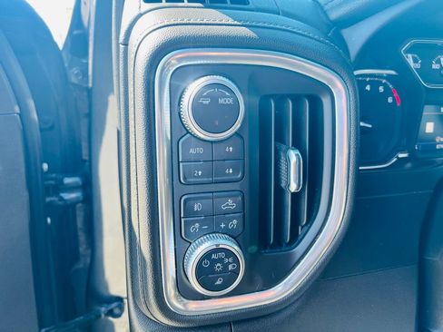 Used 2021 GMC Sierra 1500 SLT w/ SLT Premium Plus Package image 18