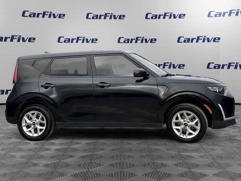 Used 2023 Kia Soul LX w/ Option Group 015 image 7