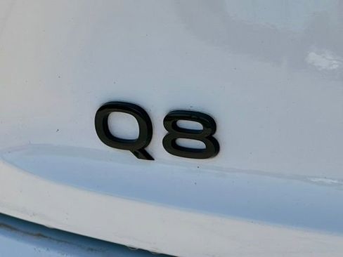 Used 2024 Audi Q8 e-tron Prestige w/ Prestige Package AWD/4WD image 9