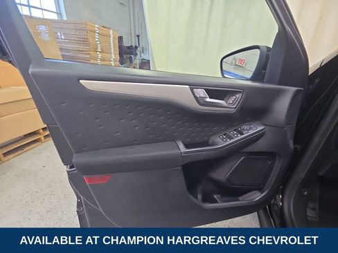 Used 2020 Ford Escape SE AWD/4WD image 30