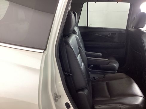 Used 2019 Honda Pilot Elite image 12