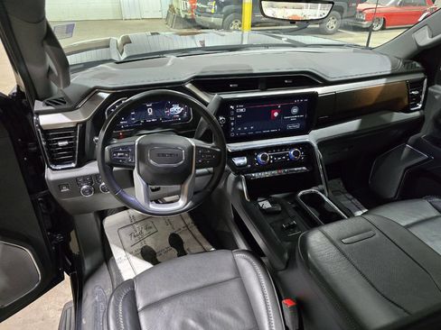 Used 2024 GMC Sierra 2500 Denali w/ Technology Package image 34