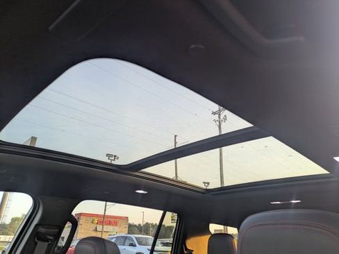 New 2026 Chevrolet Traverse RS w/ LPO, Floor Liner Package FWD image 20