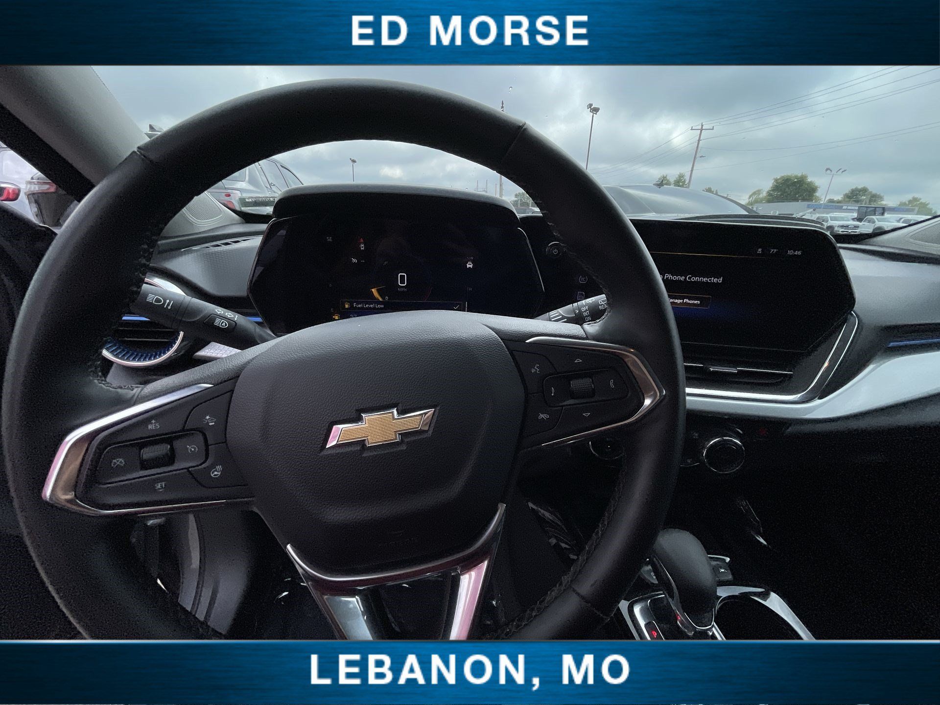 Certified 2025 Chevrolet Trax LT w/ LT Convenience Package FWD image 11