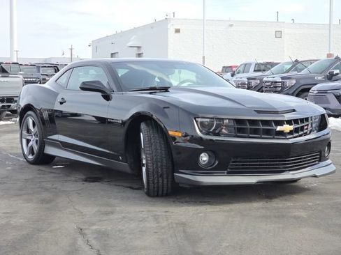 Used 2010 Chevrolet Camaro SS w/ LPO, Ground Effects Package image 13