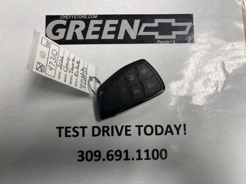 New 2026 Chevrolet Traverse RS w/ LPO, Floor Liner Package AWD/4WD image 24