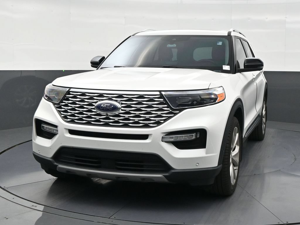 Used 2022 Ford Explorer Platinum w/ Equipment Group 601A AWD/4WD image 8