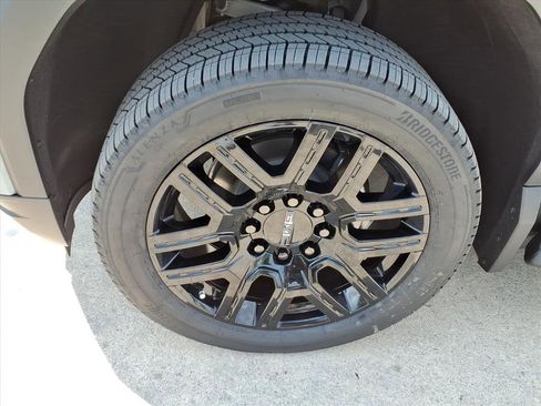 New 2026 GMC Sierra EV Elevation w/ LPO, Elevation Dark Package image 9