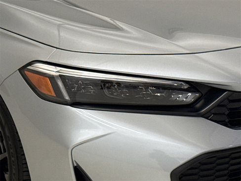 Certified 2025 Honda Civic Sport image 5