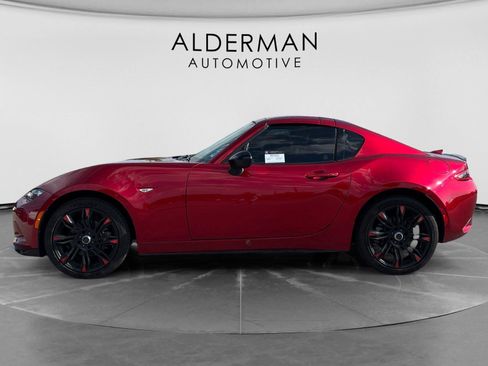 Used 2020 MAZDA MX-5 Miata RF Club RWD image 2