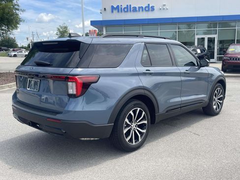 Used 2026 Ford Explorer ST-Line RWD image 6