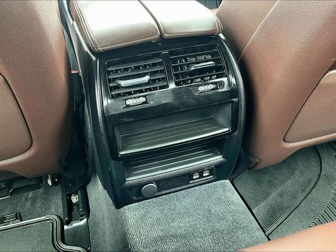 Used 2022 BMW 540i w/ Premium Package RWD image 10