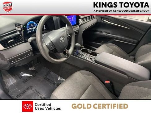 Used 2025 Toyota Camry LE FWD image 16