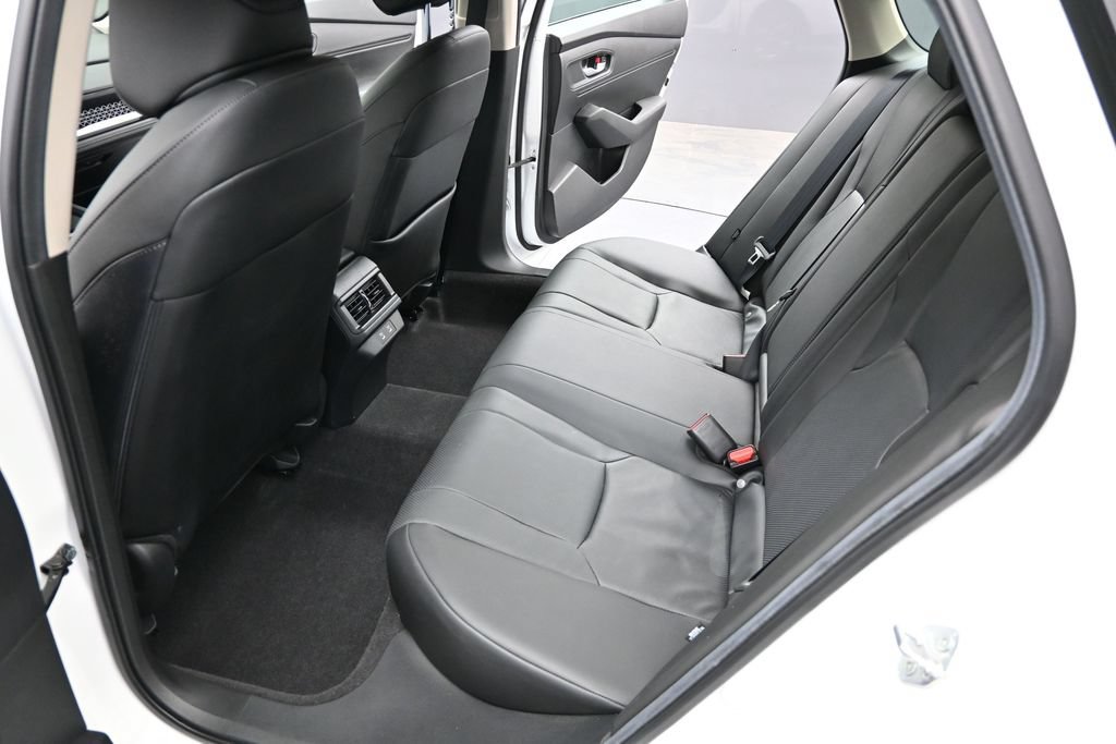 Certified 2025 Honda Accord EX-L image 12