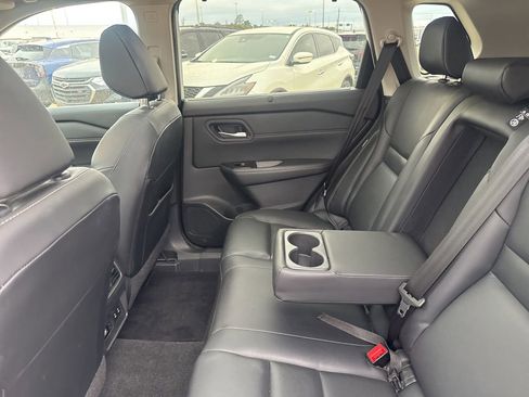 Certified 2024 Nissan Rogue SL w/ SL Premium Package image 36