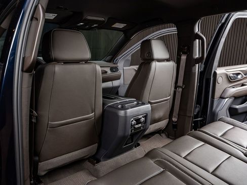 Used 2023 GMC Yukon Denali image 34