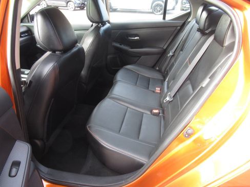 Used 2021 Nissan Sentra SR w/ SR Premium Package image 14