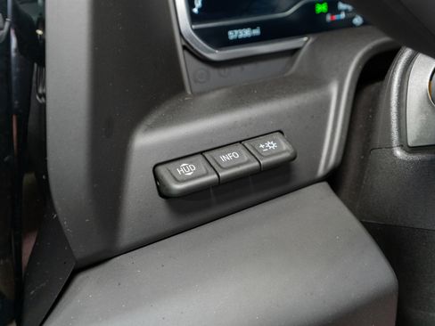 Used 2024 GMC Sierra 2500 AT4X image 39