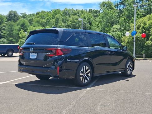 New 2026 Honda Odyssey EX-L image 4