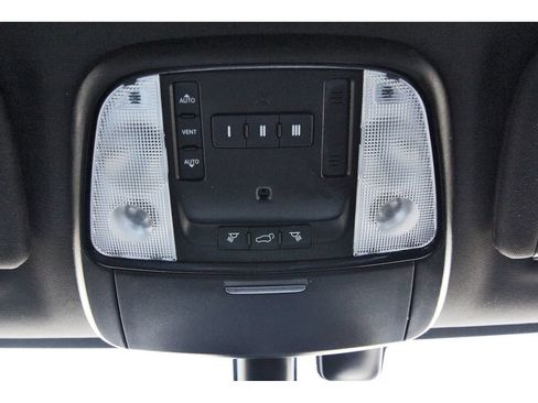 Used 2021 Dodge Durango R/T w/ Blacktop Package RWD image 23