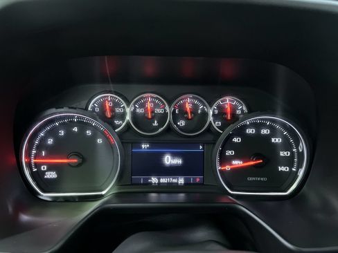 Used 2023 Chevrolet Tahoe 4WD image 17